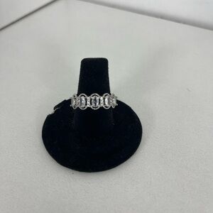 Elegant Silver Women's Ring